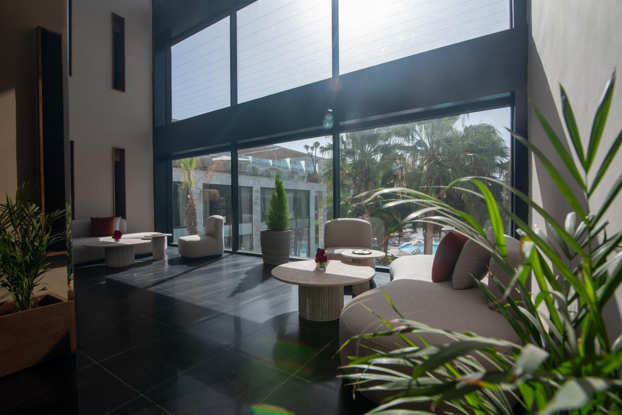 Hotel Dominium Palace 5*